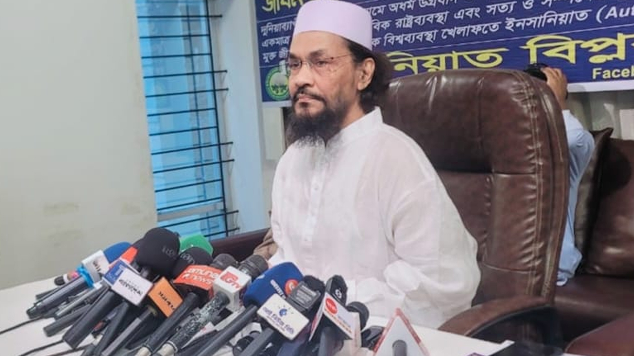 মিথ্যা মামলা থেকে সরে আসার আহ্বান জানালেন আল্লামা ইমাম হায়াত